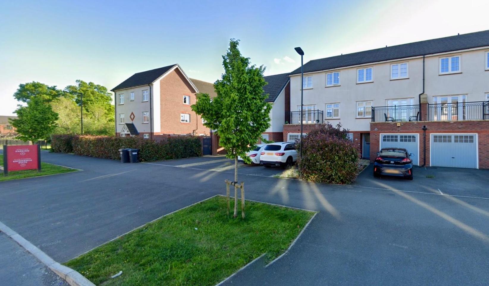 Large Double Room & Private Ensuite Bathroom, Badbury Park, Swindon, Near Great Western Hospital Экстерьер фото